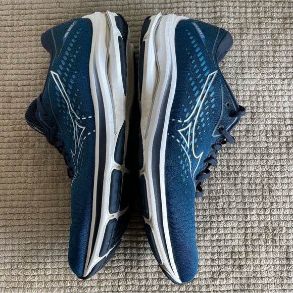 Mizuno Waverider 25 (Men's) Imperial Blue Size 12 - Picture 6 of 13